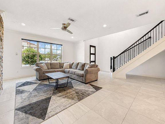 4th image of 13605 Teal Bluff Ln