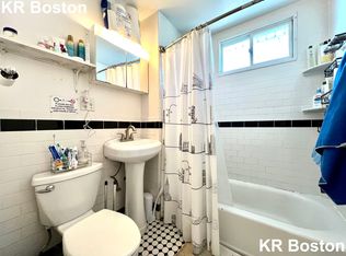 27 Pratt St #E, Allston, MA 02134