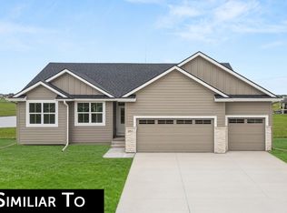 533 34th St SE, Altoona, IA 50009