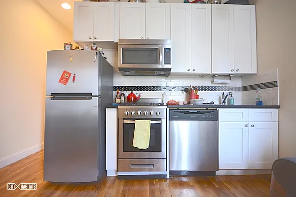 Rented by Citi Habitats | media 17