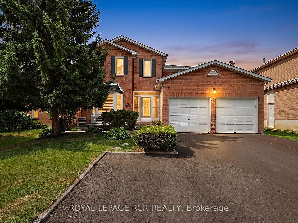 1st image of 18 McCabe Cres