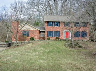 9607 Hidden Valley Dr, Saint Louis, MO 63127