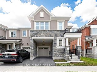 563 Bellflower Ct, Milton, ON L9E 1W5