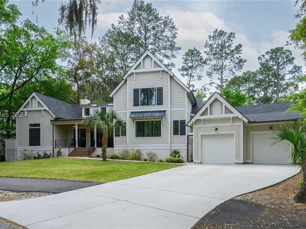 85 Gloucester Rd, Hilton Head Island, SC 29928