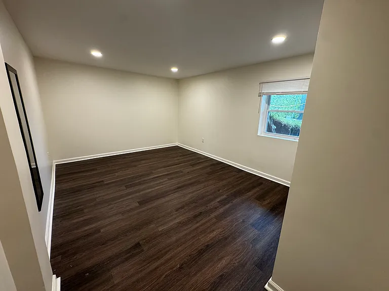 6343 Yeagertown Rd #BASEMENT — Photo 2