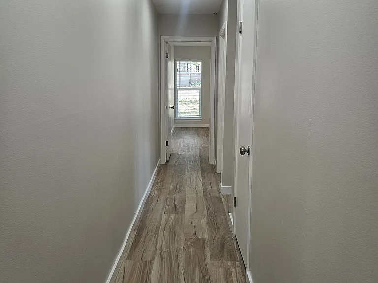 3402 Laguna Dr — Photo 19