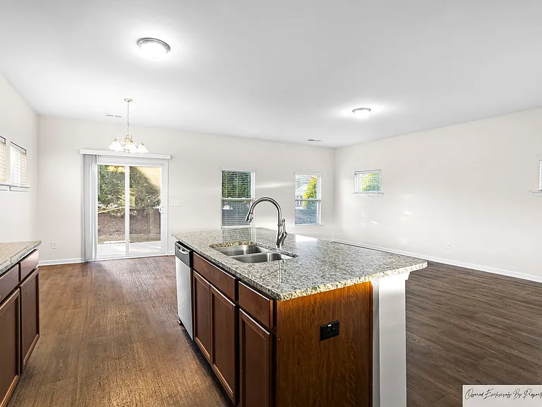 124 Culliver Rd — Photo 9
