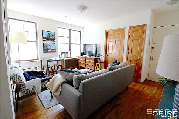 Rented by Spire Group | media 11