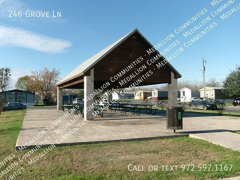 246 Grove Ln — Photo 10