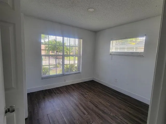 2 bed, 2.0 bath, $2,600 — Photo 2