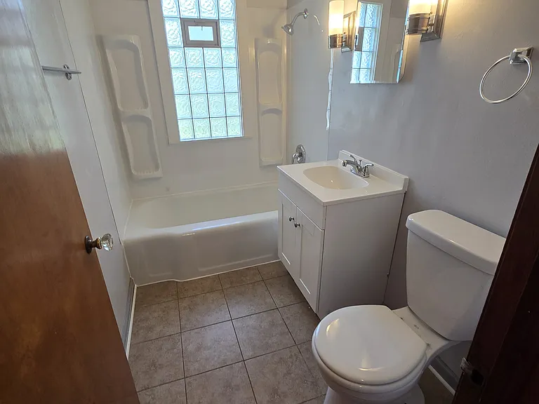 5125 W Sheridan Ave #5125 — Photo 6