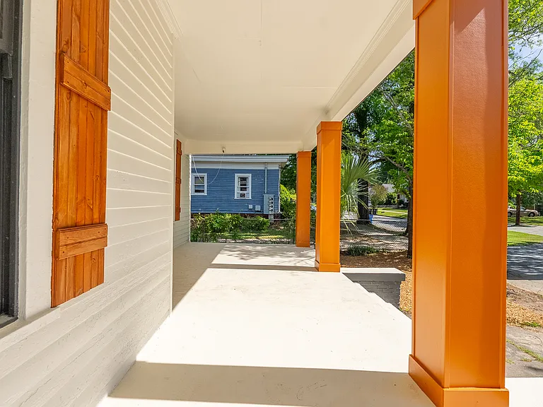 2806 Beacon Ave #B — Photo 4