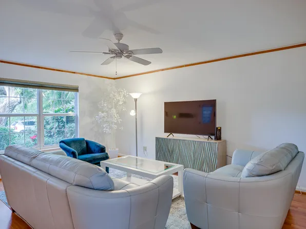 2722 Cardinal Dr, Vero Beach, FL 32963