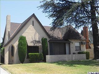 1st image of 1716 Edgewood Dr