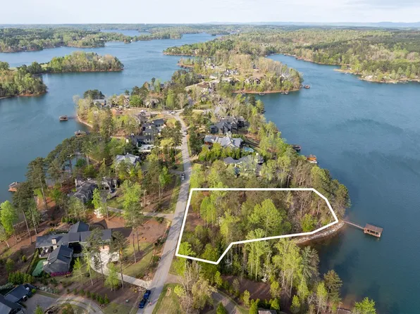 390 Peninsula Rdg, Sunset, SC 29685