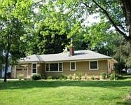 1st image of 2788 Roseland Ave