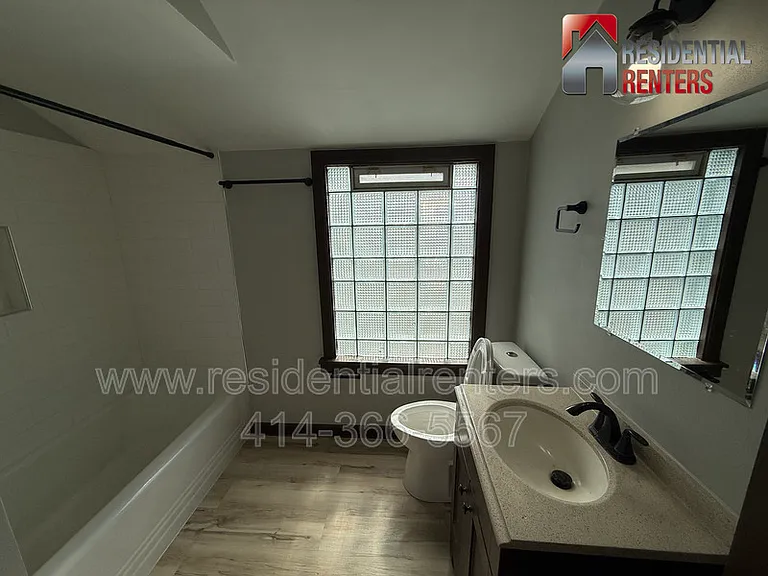 3914 W Hampton Ave #SFH — Photo 9