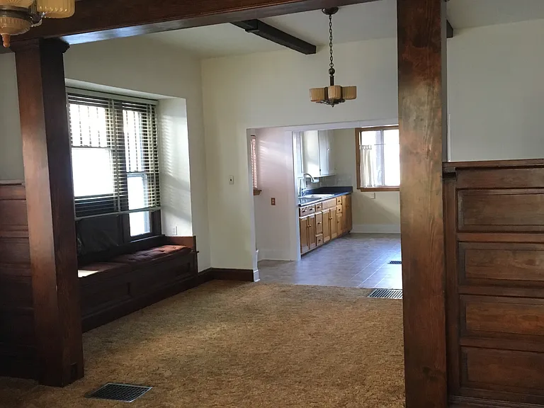 421 Teller Ave — Photo 3