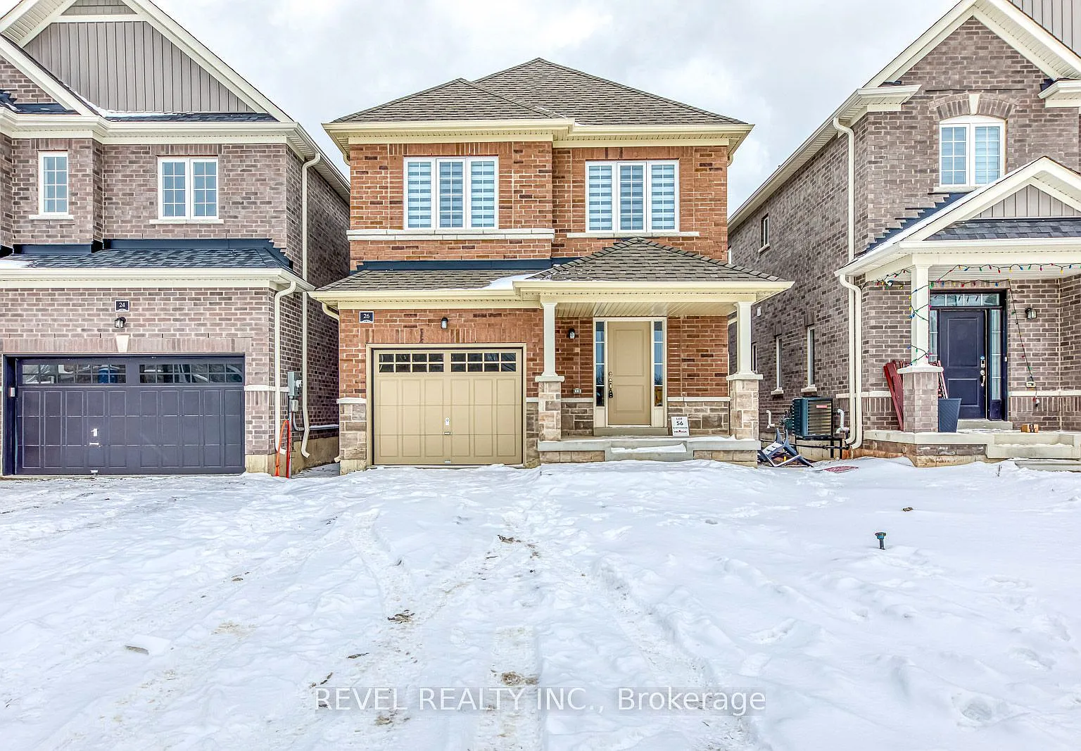 4 bed, $3,400 — Photo 2
