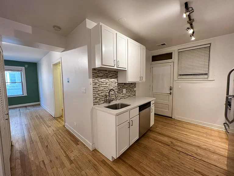 4843 N Ashland Ave #21-B — Photo 12