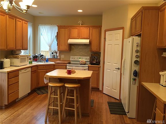 5th image of 7518 NE 204th Pl