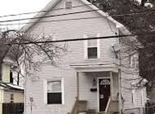 20 Lawrence St, Glens Falls, NY 12801