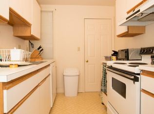 11 Appleby Rd, Wellesley, MA 02482