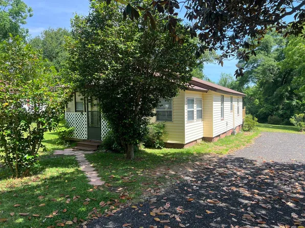 302 Clay St, Andalusia, AL 36421