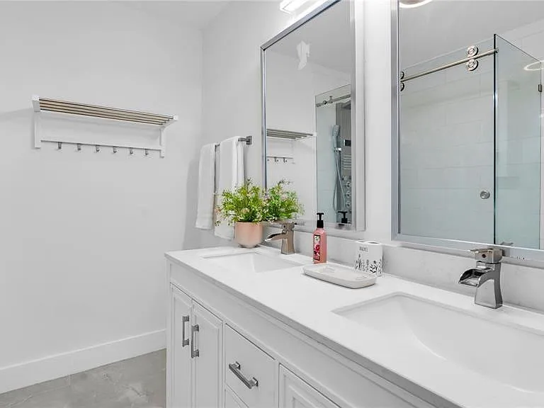 6290 W 16th Ave — Photo 37