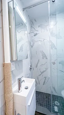 Rented by Brighton Management | media 7