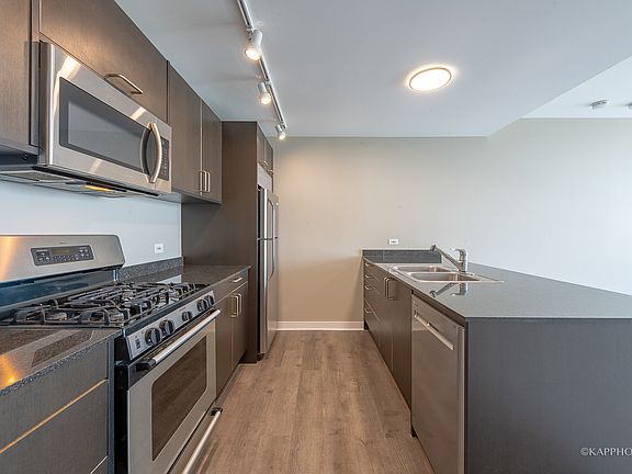 3rd image of 510 W Erie St APT 1203