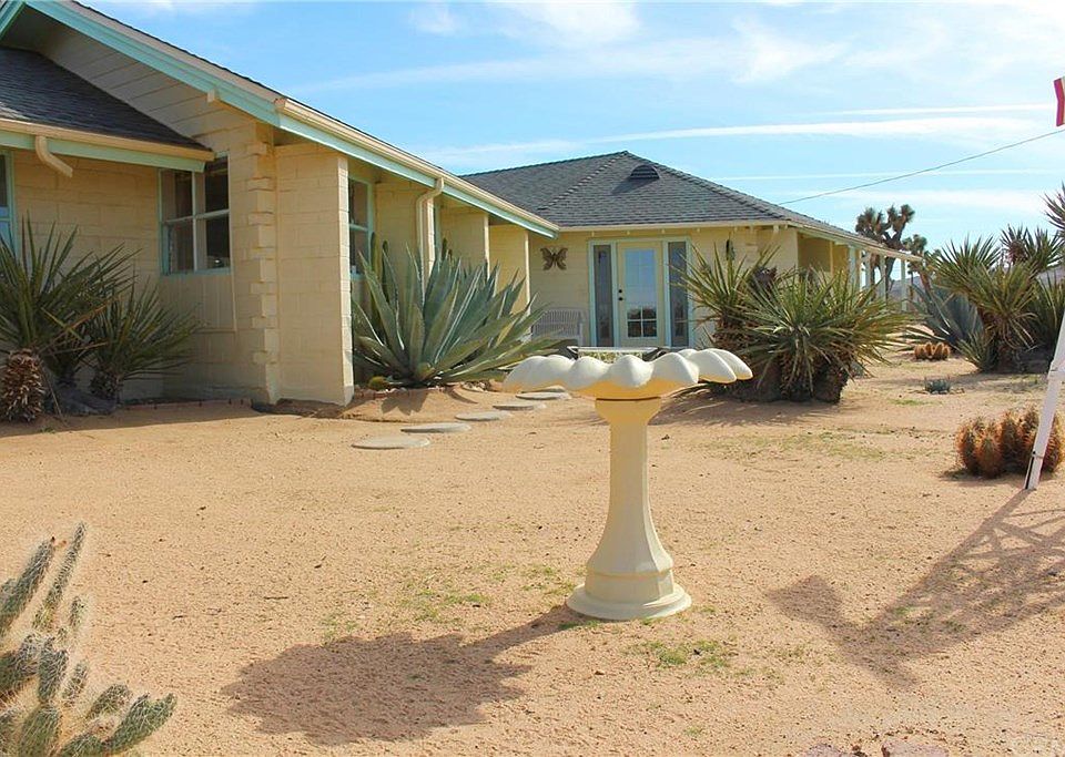 1st image of 56638 Scandia Ln