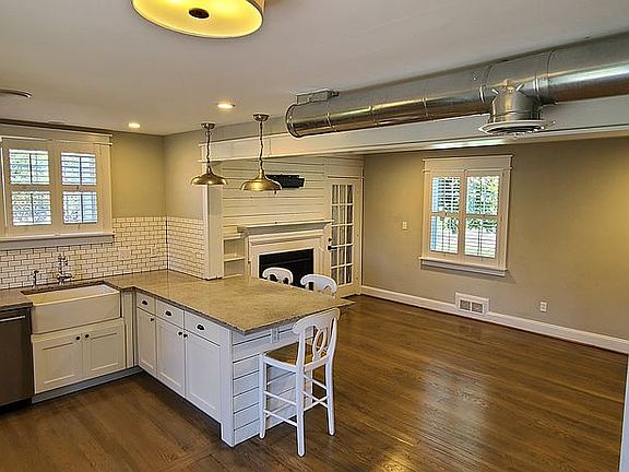 Dining Room - Living Rm View