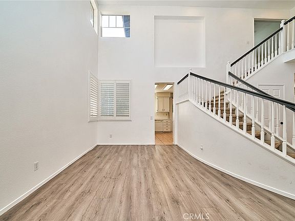 5th image of 14729 Foxfield Ln