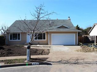 485 Amoros Ct, Santa Rosa, CA 95401