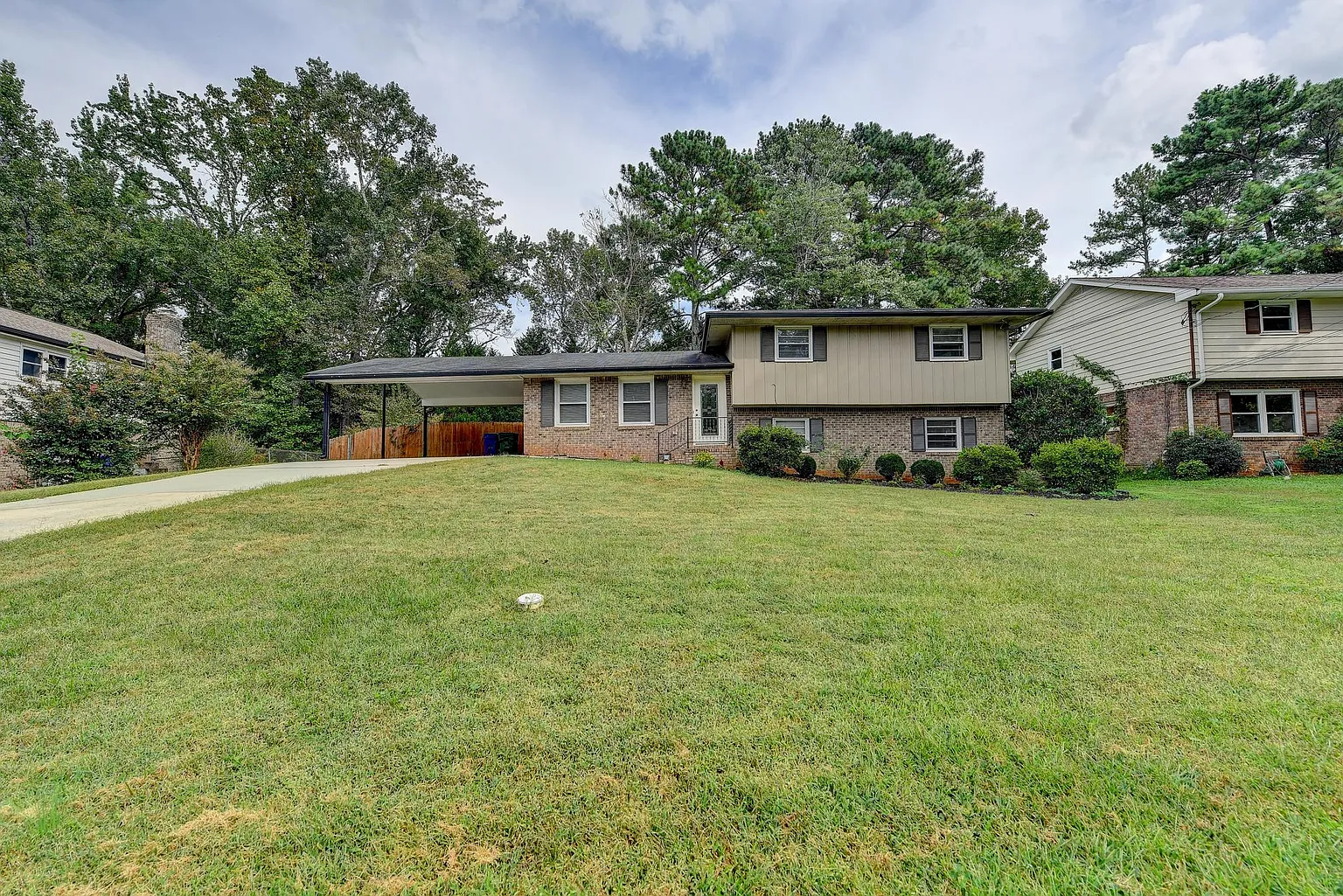 1271 Sanden Ferry Dr photo 1