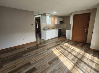 42 Dakota St APT 2A, Buffalo, NY 14216