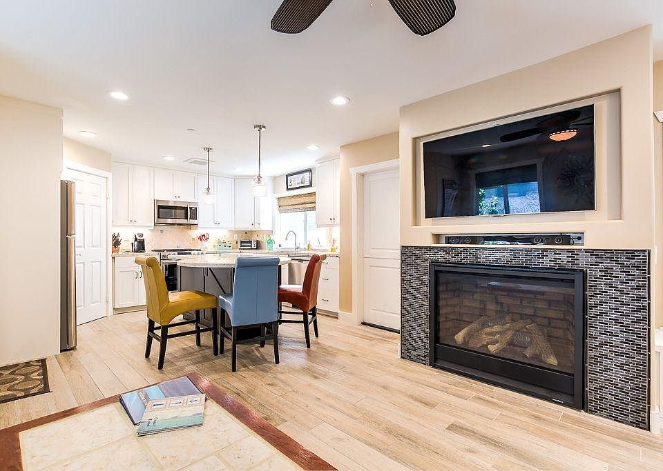 1st image of 206 35th St