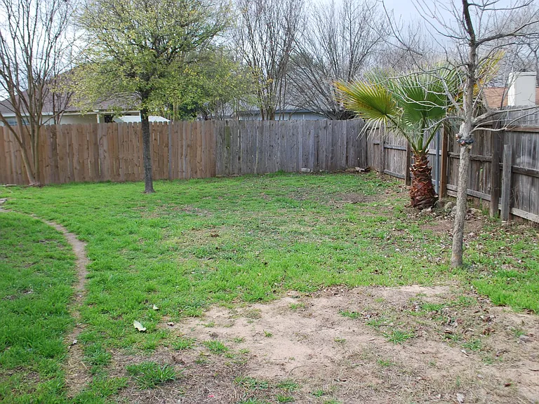 1306 Cimarron Cv — Photo 5