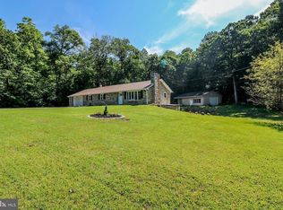 4682 New Holland Rd, Mohnton, PA 19540