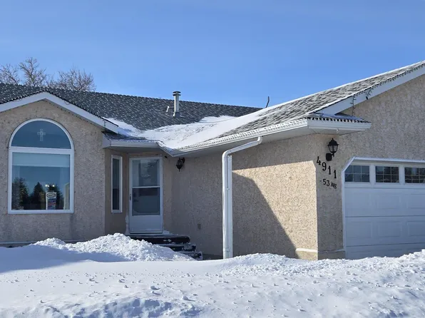 4911 53rd Ave, Mundare, AB T0B 3H0
