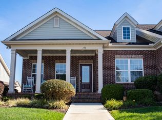 122 Hardinberry St, Oak Ridge, TN 37830