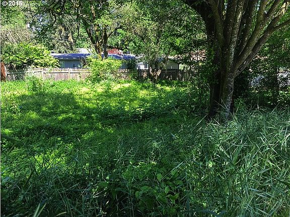 4th image of 982 McVey Ave