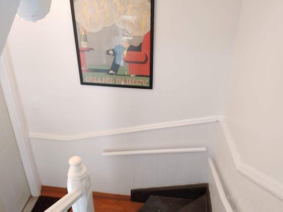 3rd image of 1400 N Maplewood Ave #3R