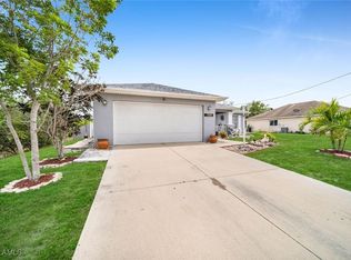 1601 Elva Ave S, Lehigh Acres, FL 33976