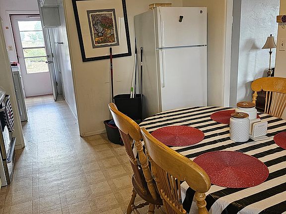 4th image of 1011 S Puerco Dr #2