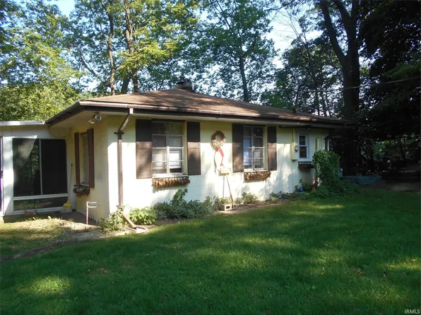 51293 Antone Rd, Bristol, IN 46507