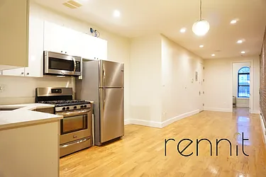 Rented by Rennit Inc.