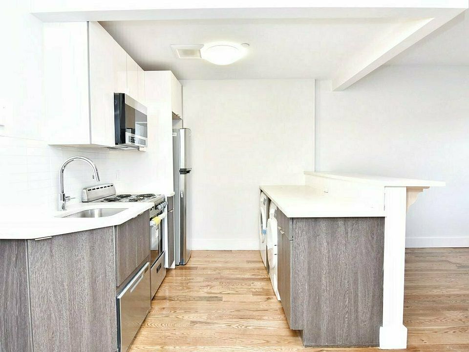 1st image of 10 W 132nd St APT 2C