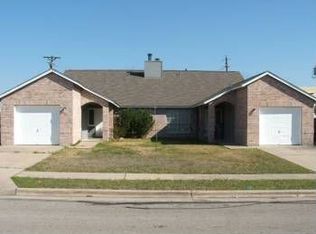 805 Valley View Dr, Pflugerville, TX 78660